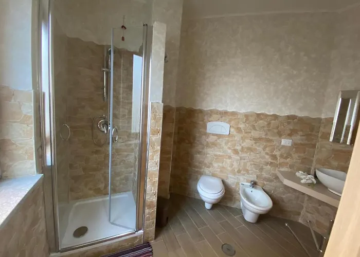 לינה וארוחת בוקר Mediterraneo 3*